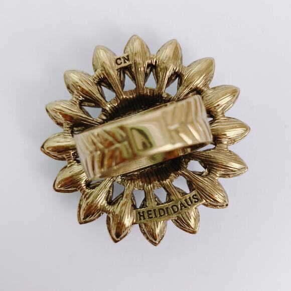 Heidi Daus Divine Miss Daisy Purple Blue Swarovski Crystal Cocktail Ring Size 7 - Picture 12 of 12